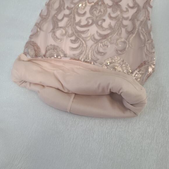 Xtaren women's rose gold sequin halter top dress Size small Cocktail party - Picture 11 of 13